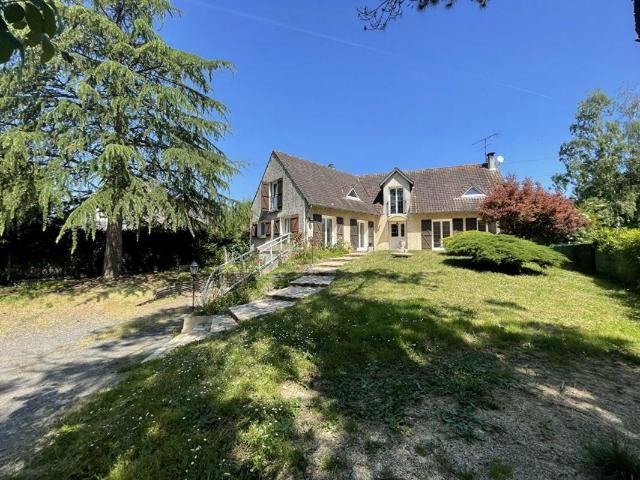 Maison vente à Fontainebleau, Saint-sauveur-sur-ecole