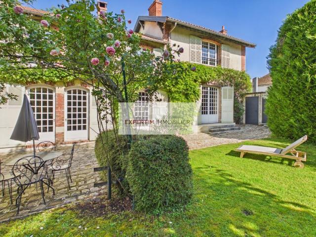 Maison vente à Versailles, Bailly