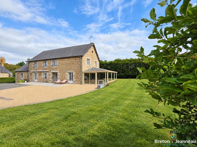 Maison vente à La Baroche-Gondouin, Lassay-les-Châteaux