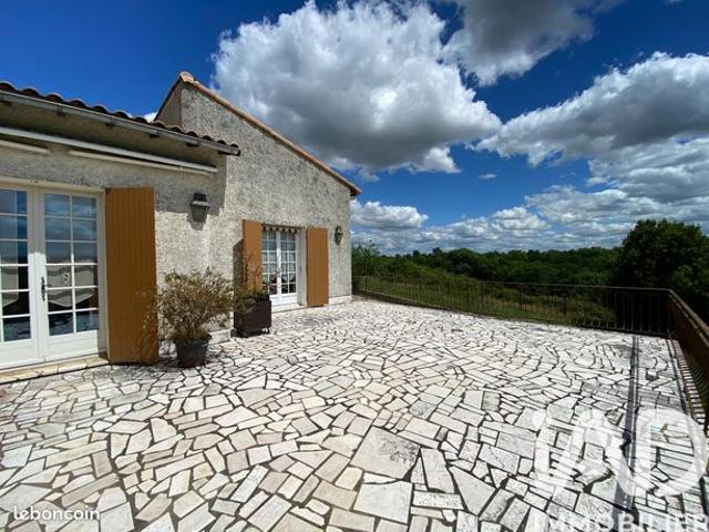 Maison vente à Niort, Sainte-eanne