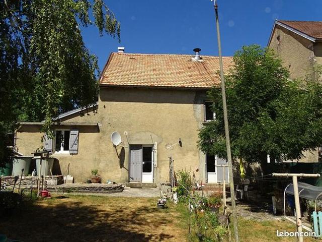 Maison vente à Saint-Claude, Crenans