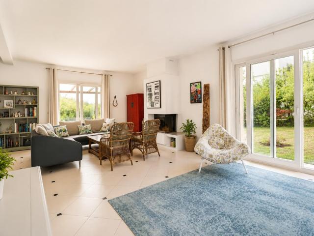 Maison location à Saint-Germain-en-Laye, Saint-germain-en-laye