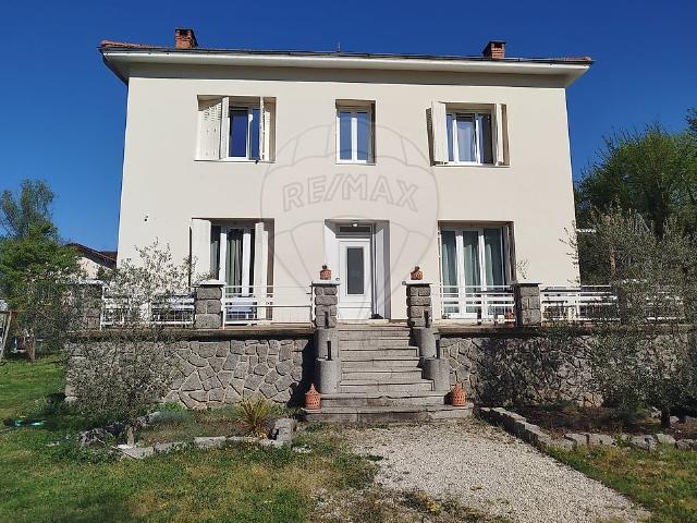 Maison vente à Villefranche-sur-Saône, Rhône