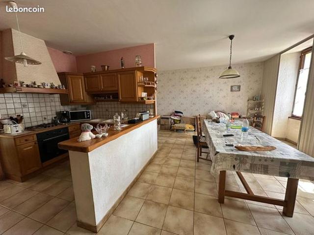 Maison vente à Jonzac, Saint-georges-des-agoûts