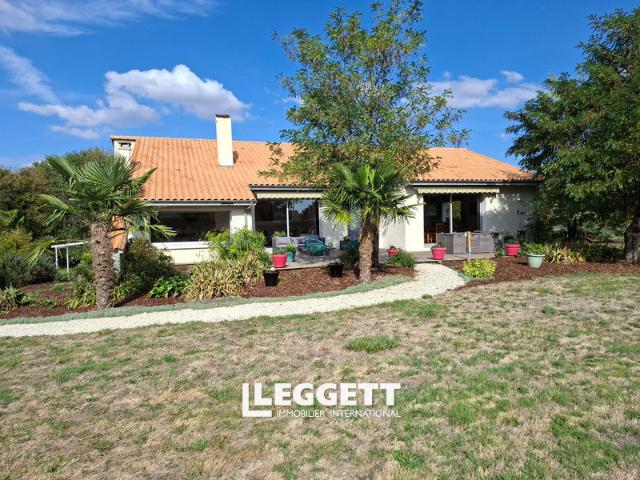 Maison vente à Sauzé-Vaussais, Sauzé-entre-Bois