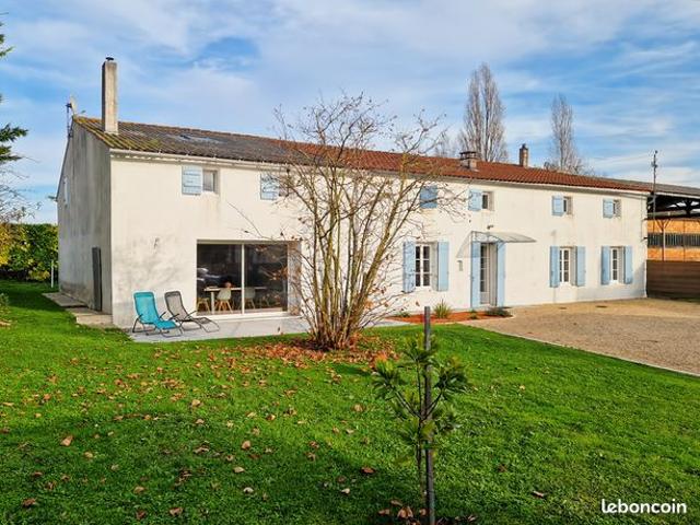 Maison vente à Rochefort, Surgères