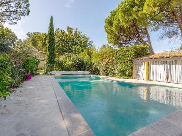 Maison vente à Nîmes, Pujaut