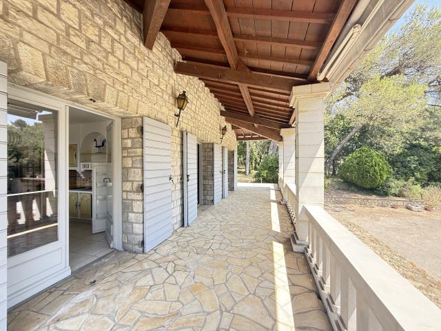 Maison vente à Nîmes, Sainte-anastasie