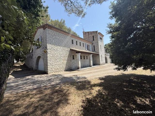 Maison vente à Nîmes, Sainte-anastasie
