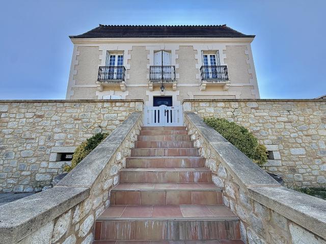Maison vente à Sarlat-la-Canéda, Mazeyrolles