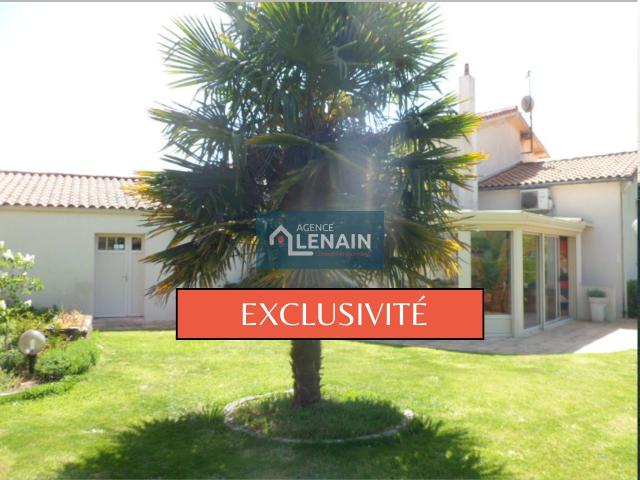 Maison vente à Fontenay-le-Comte, Les Châtelliers-châteaumur