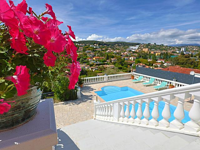 Maison vente à Grasse, Vallauris