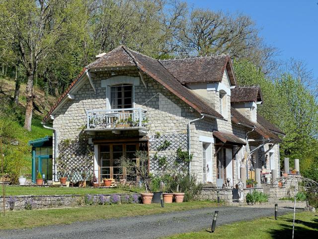 Maison vente à Fontainebleau, La Madeleine-sur-loing