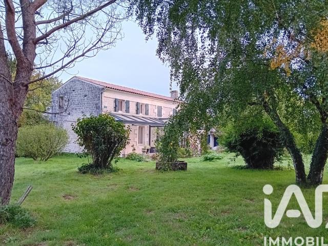 Maison vente à Saintes, Plassay
