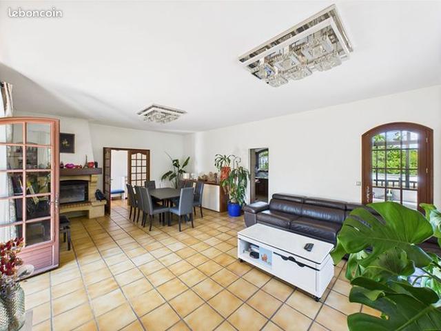Maison vente à Bordeaux, Bouliac