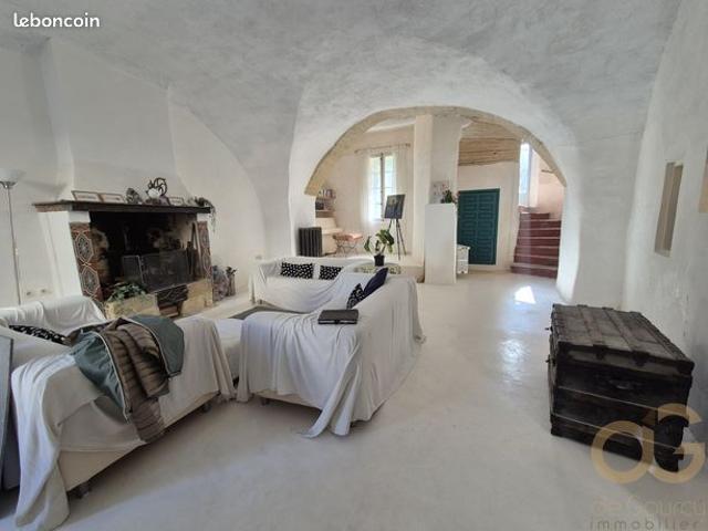 Maison vente à Nîmes, Aigues-vives