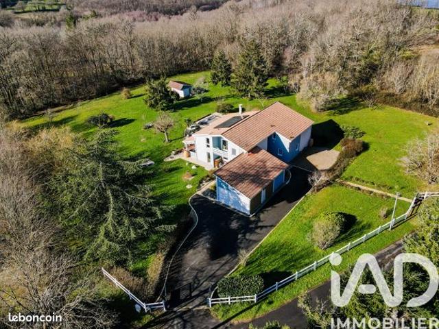 Maison vente à Confolens, Cherves-châtelars