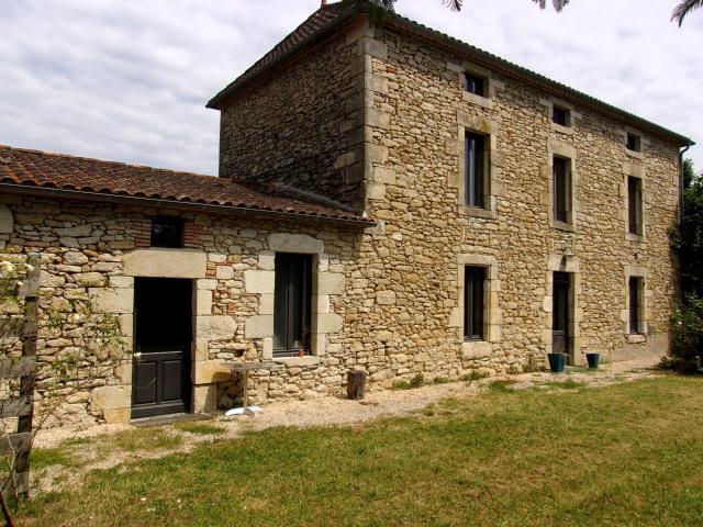 Maison vente à Langon, Cours-de-monségur