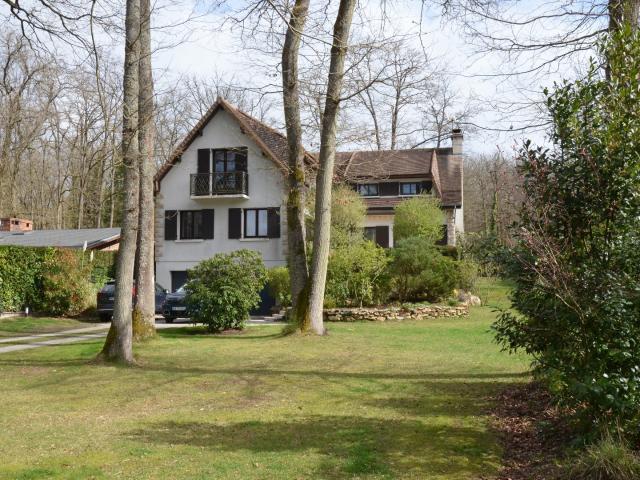 Maison vente à Rambouillet, Bullion