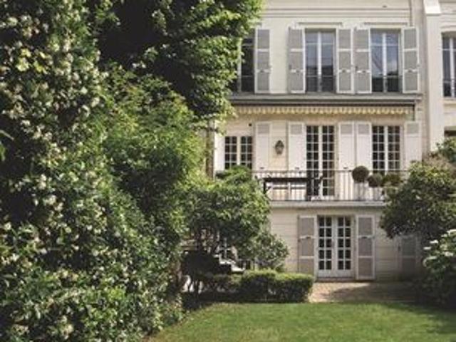 Maison vente à Paris, Île-de-France