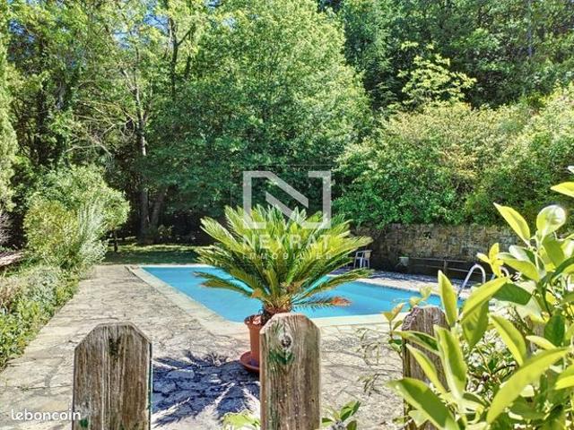 Maison vente à Arrondissement de Draguignan, Tourrettes