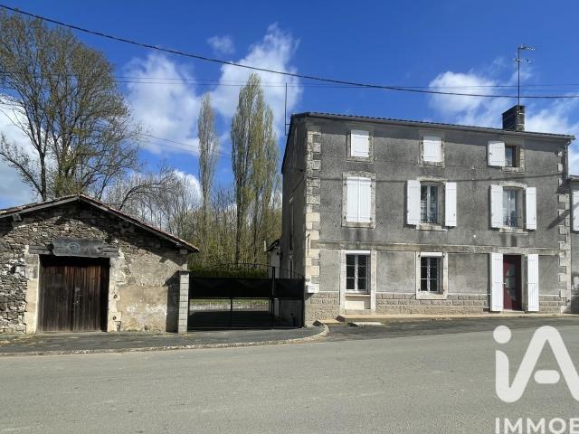 Maison vente à La Bruyère, Saint-Laurs