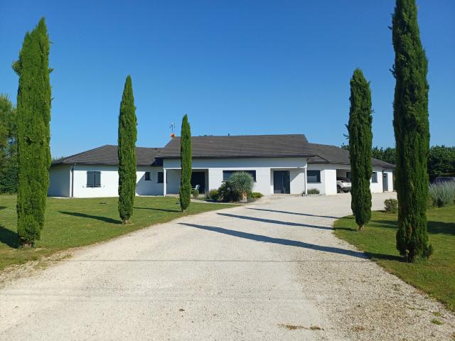 Maison vente à Barro, Charente