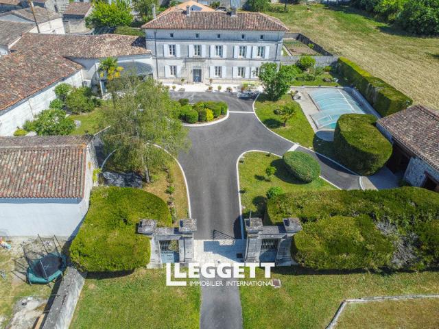 Maison vente à Cognac, Douzat