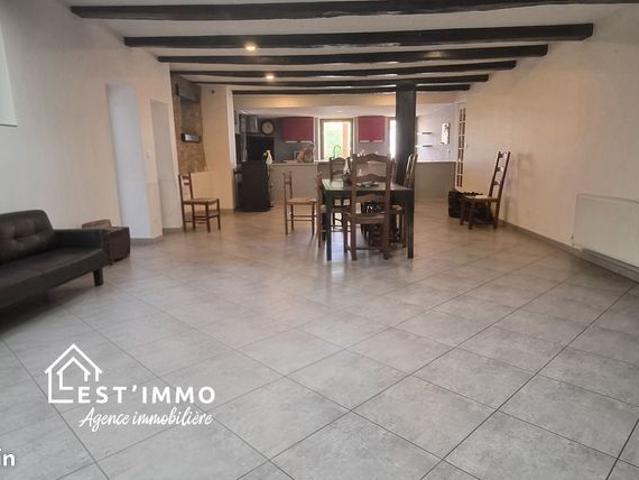 Maison vente à Lunéville, Moyen