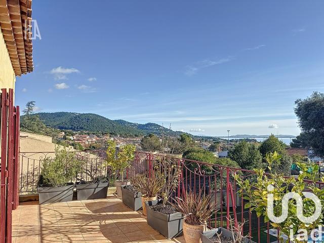 Maison vente à Arrondissement de Toulon, Carqueiranne