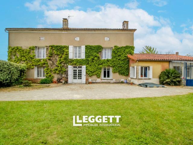 Maison vente à Saint-Jean-d'Angély, Villiers-couture