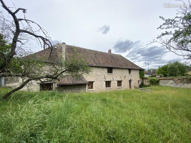 Maison vente à Mantes-la-Jolie, Houdan