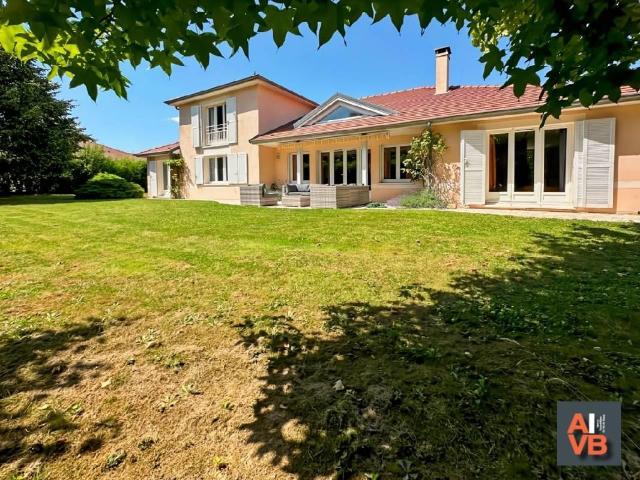 Maison vente à Torcy, Bussy-saint-georges