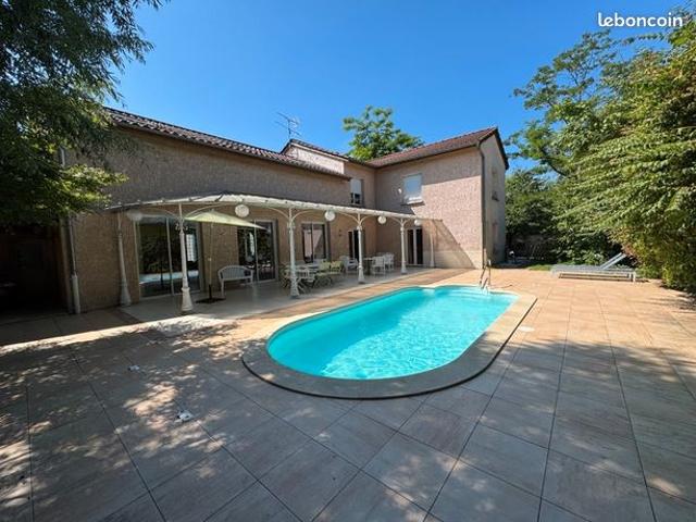 Maison vente à Mâcon, Charnay-lès-mâcon