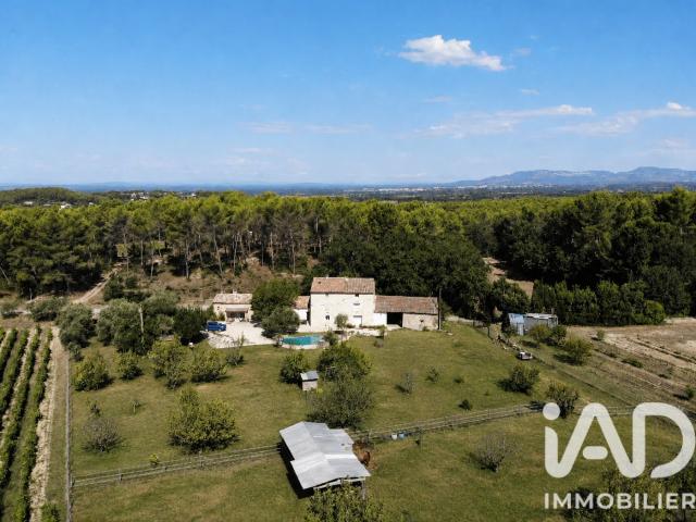 Maison vente à Carpentras, La Roque-sur-pernes