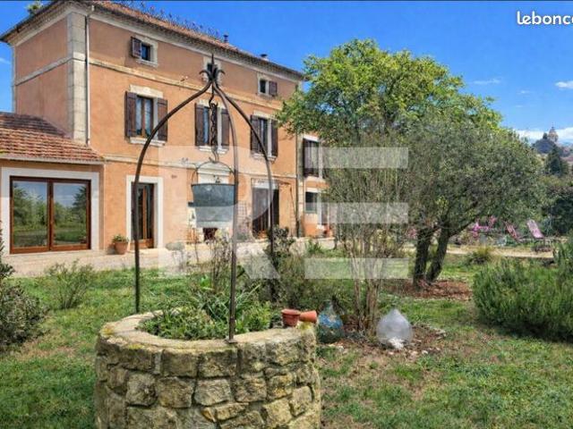 Maison vente à Carpentras, Bédoin