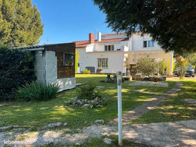 Maison vente à Saintes, Le Douhet