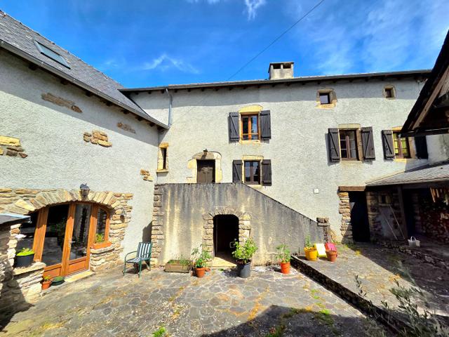 Maison vente à Villefranche-de-Rouergue, Prévinquières