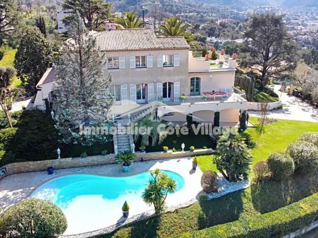 Maison vente à Nice, Drap