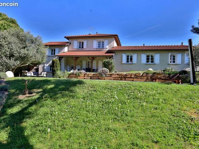 Maison vente à Saint-Georges-d'Espéranche, Isère