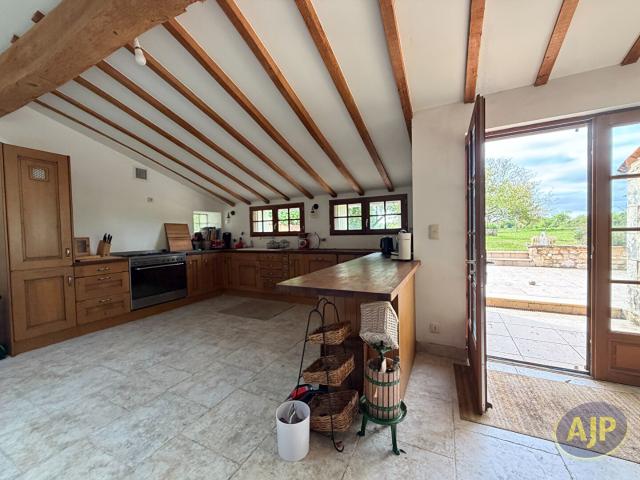 Maison vente à Jonzac, Nouvelle-Aquitaine