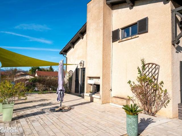 Maison vente à Villefranche-sur-Saône, Rhône