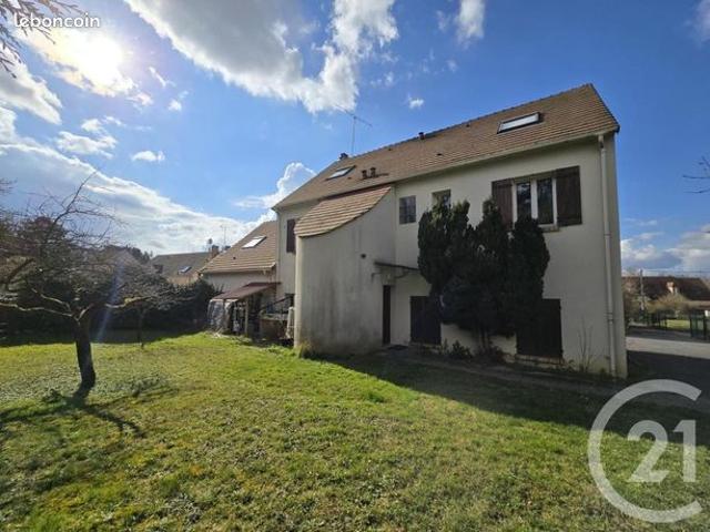 Maison vente à Louhans-Châteaurenaud, Sagy