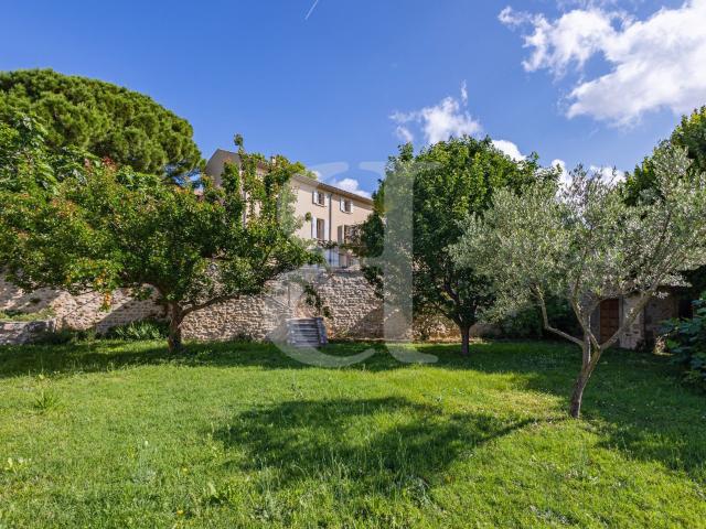 Maison vente à Carpentras, Visan