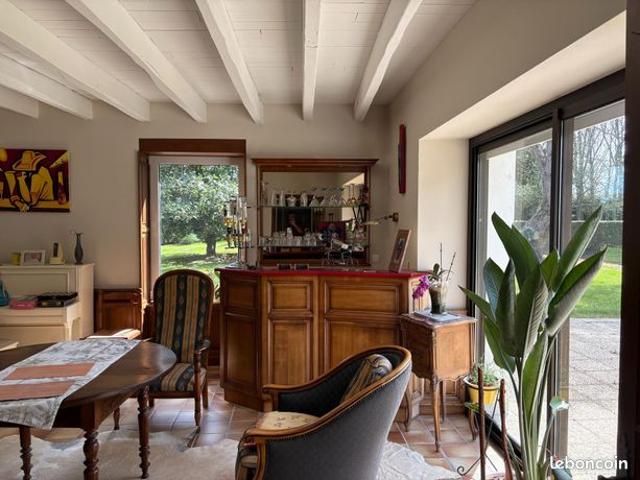 Maison vente à Guingamp, Bretagne