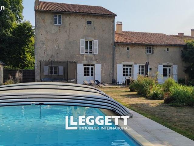 Maison vente à Montmorillon, Nouvelle-Aquitaine