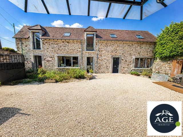 Maison vente à Ouencé, Saint-Martin-de-Nigelles