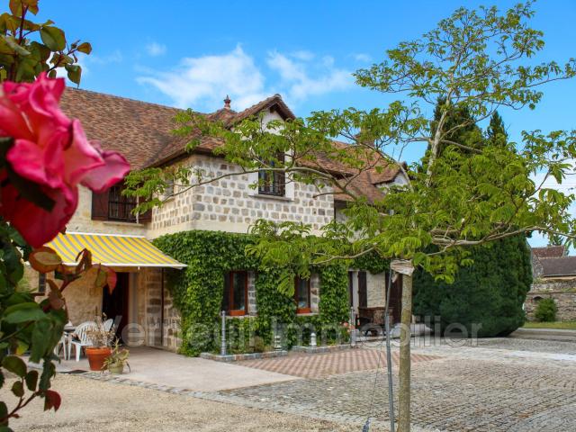 Maison vente à Fontainebleau, Saint-pierre-lès-nemours