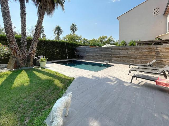 Maison vente à Arrondissement de Toulon, Six-fours-les-plages