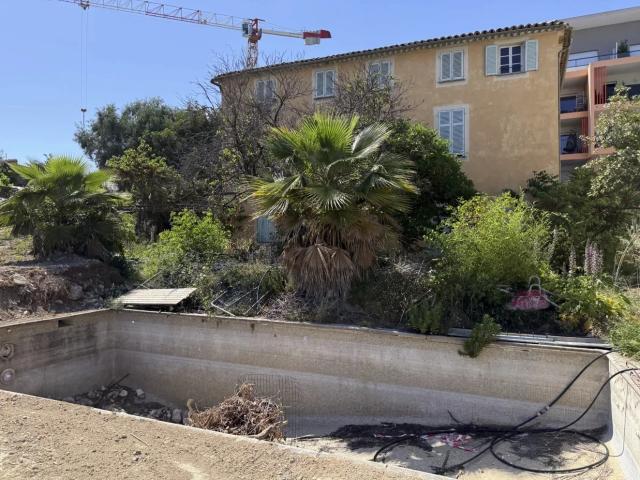 Maison vente à Parc Impérial, Nice